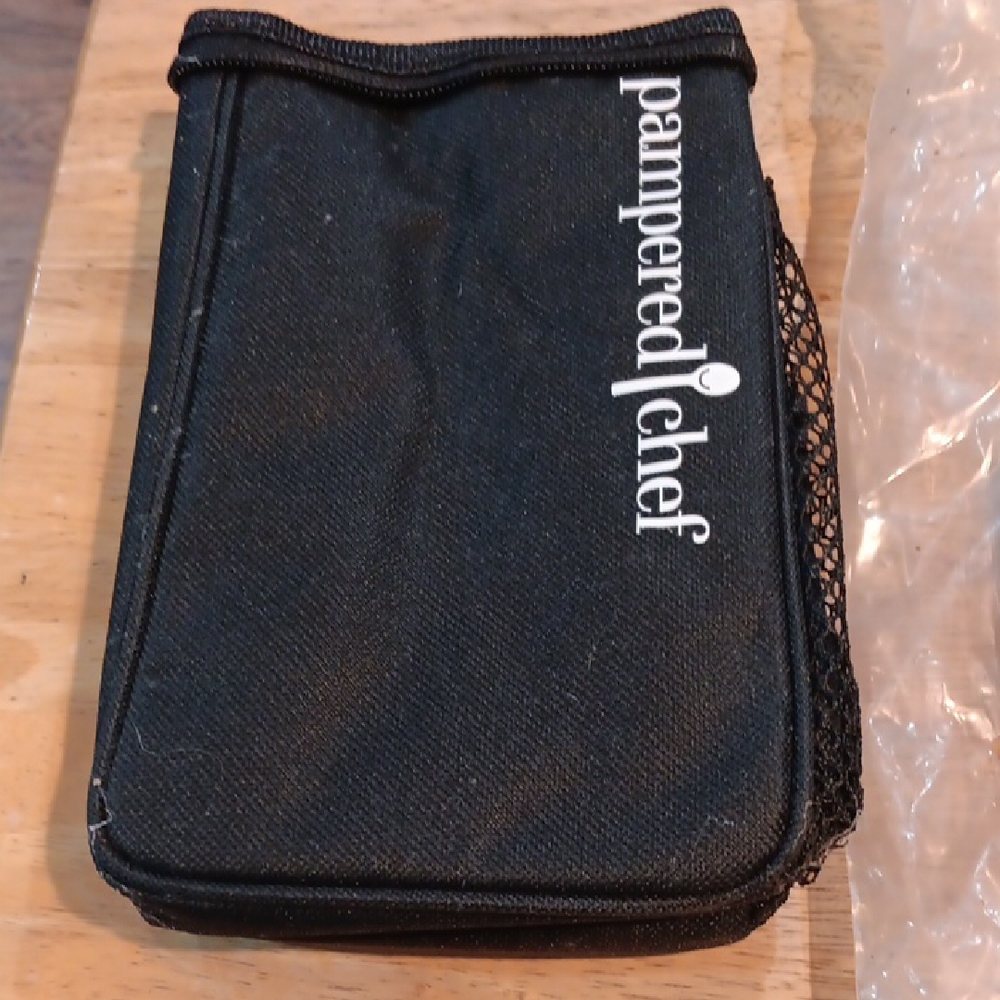 Pampered Chef Black Mason Jar Carrier